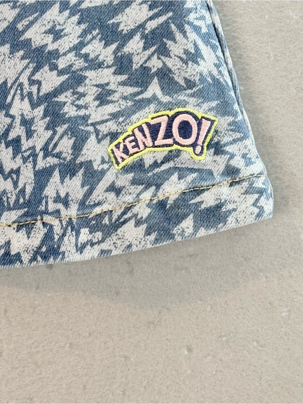 Kenzo Kids - Girls printed denim mini skirt A - line blue jeans size 10 - Picture 3 of 7